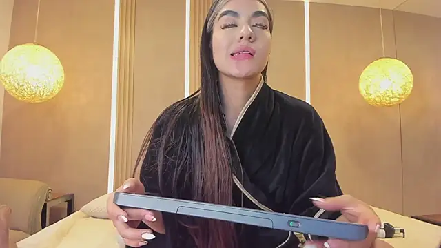 Antonella_west webcam