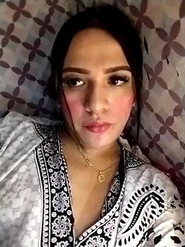 Yourbabyshane webcam