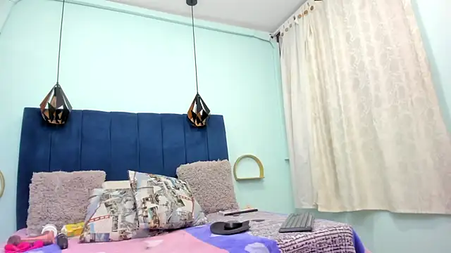 sweet_klem_19 webcam