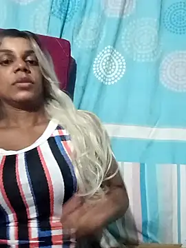 Scarlett_Vins webcam