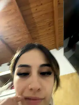 babylovetierna1 - Babylovetierna1's free webcam - UK Sex Cams