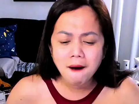 CUTEselfsuckerTS webcam