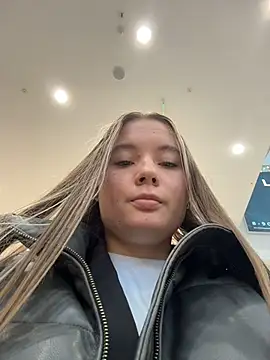 stephaniemur - StephanieMur's free webcam