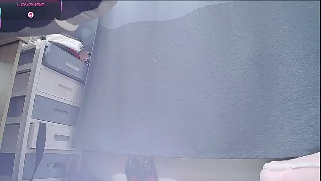 cn-doudou - CN-Doudou's free webcam