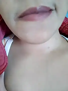 Webcam Model (Anki-doll)  is live.Free join now!