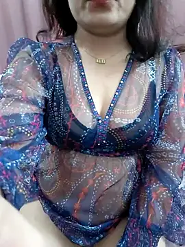 Half_girlfrnd_530 webcam