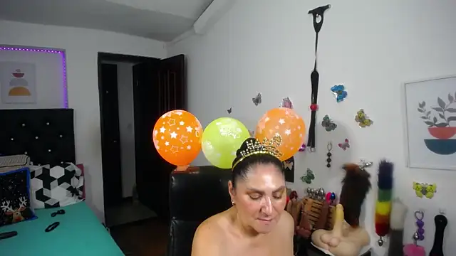 mature_bigboobs10 webcam