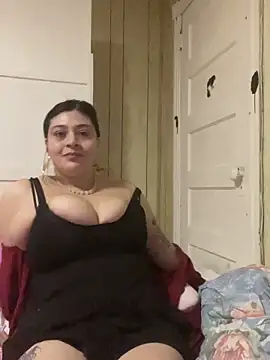 kriztal_pretty webcam