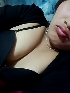 lusy-bae webcam