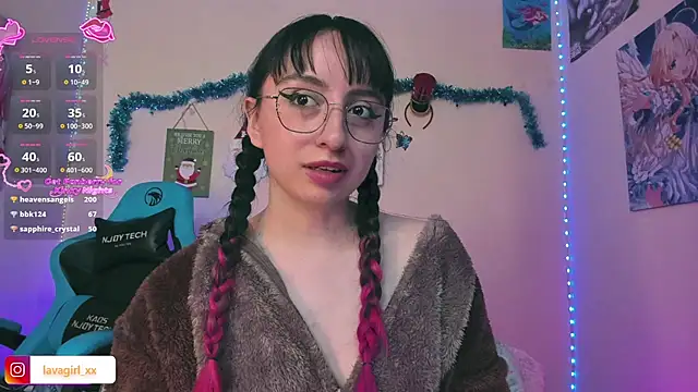 Julieta_Shelby webcam