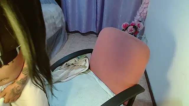 chloe003 - Chloe003's free webcam