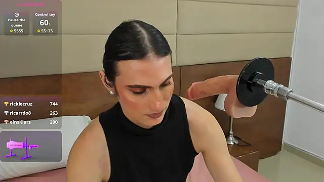 shantall_skinny webcam