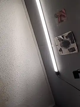 sexxxilexxxi44 webcam