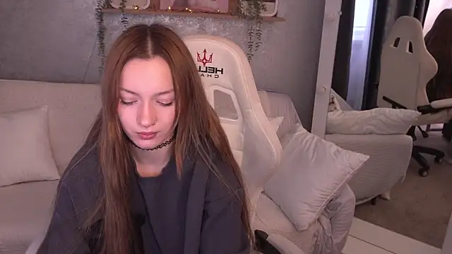 foxymayy - FoxyMayy's free webcam