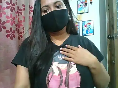 MuniaAfrinMisti webcam