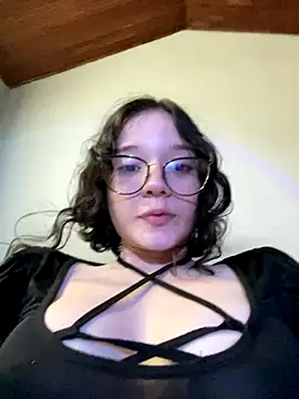 Webcam Model (sukubo__) is live