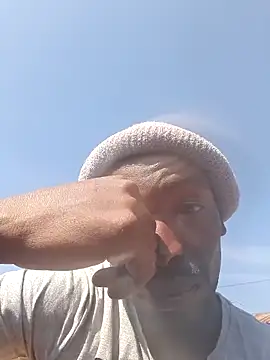 lets-collaborate (M young) - Any lady who want to Collaborate🙏