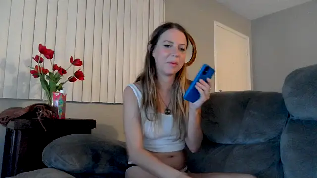 molly_witha_chance - Molly_witha_chance's free webcam