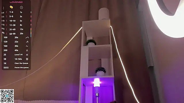 AlberthaEscue webcam