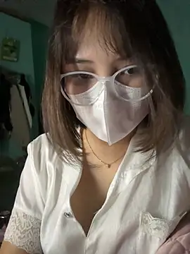 polly_chan - Polly_chan's free webcam