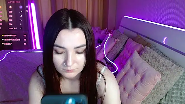 adelecutie - AdeleCutie's free webcam