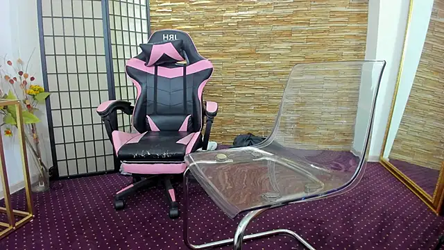 aisharouhi - AishaRouhi's free webcam