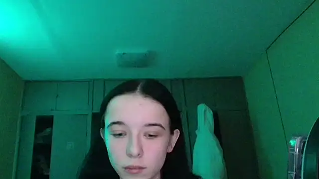 Emilia_Light webcam