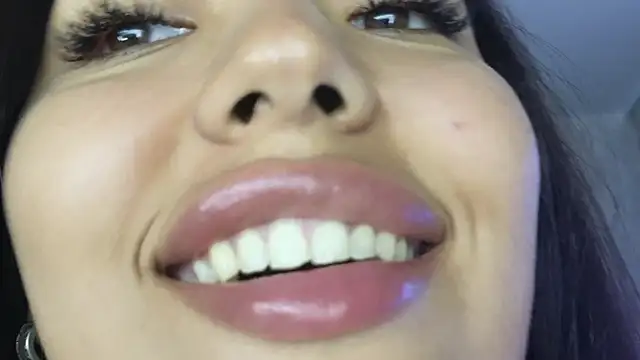 lily__foster - Lily__foster's free webcam