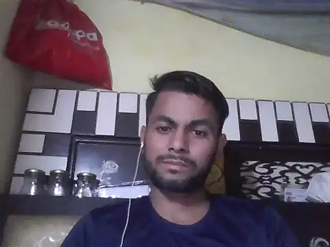 Stubborndesiboy webcam