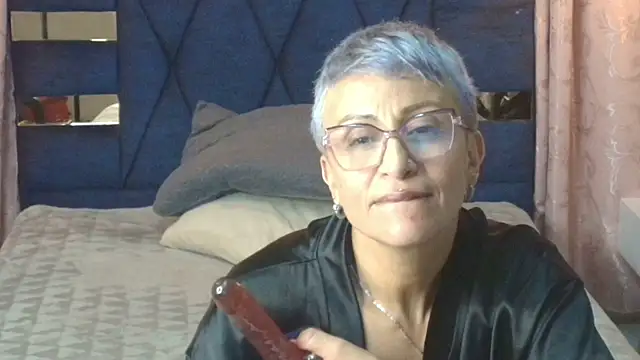 charlotte__gray - Charlotte__Gray's free webcam