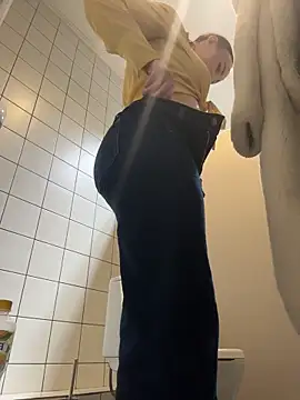 kirasunshine - KiraSunshine's free webcam