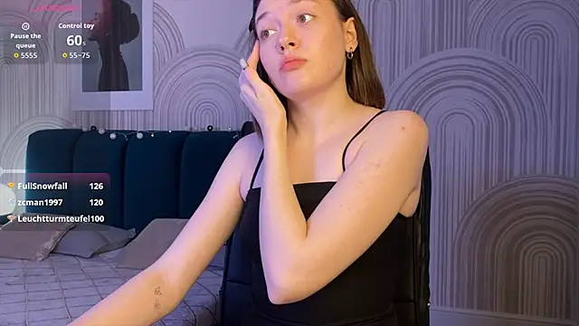 r_i_n_a - R_I_N_A's free webcam