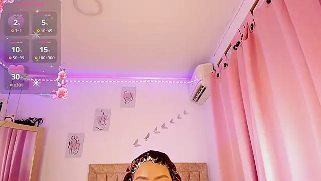 trianamoon - TrianaMoon's free webcam