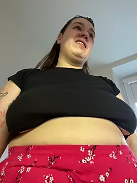 SuzieMurray webcam