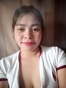 bamboo-niee123 - Bamboo-niee123's free webcam