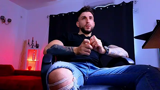 mightyaaron66 (M young) - 𖤐🔥 parTy Time ,House parTy  !  💨𖤐