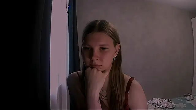 nelli_lux_ - Nelli_lux_'s free webcam