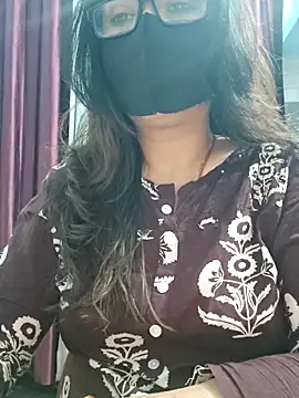 Aishwaryaa_69 webcam