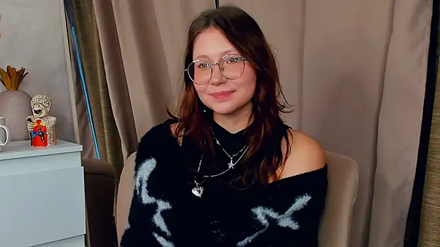 AprylShotwell webcam