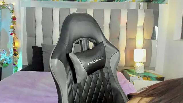 isadiiaz - IsaDiiaz's free webcam