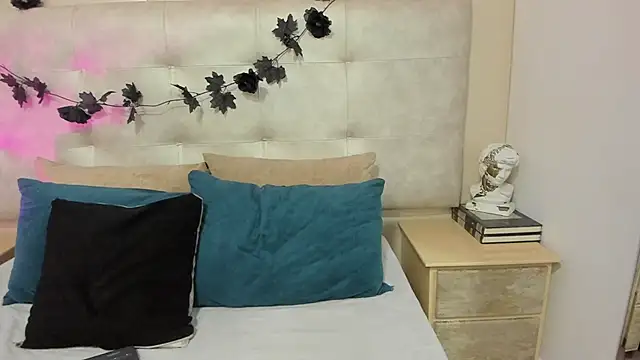 BrianaCleyton webcam