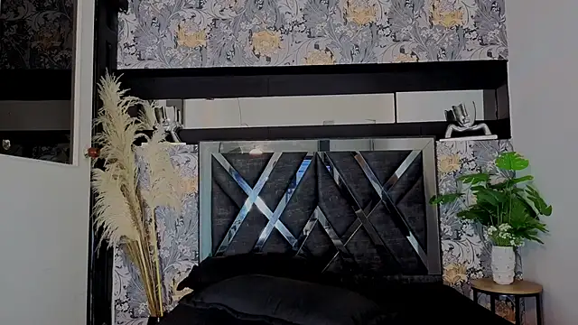 hinata_itachi webcam