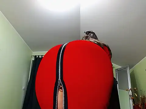ladywithbigass webcam