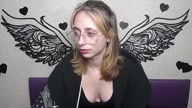 tracylll - TracyLll's free webcam