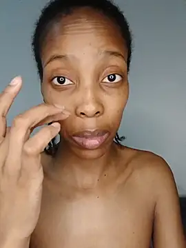 Webcam Model (MsParisSmith)  is live.Free join now!