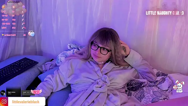 littlevalerie - Littlevalerie's free webcam