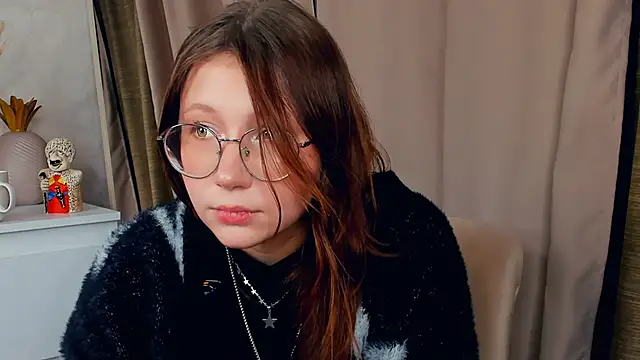 aprylshotwell - AprylShotwell's free webcam