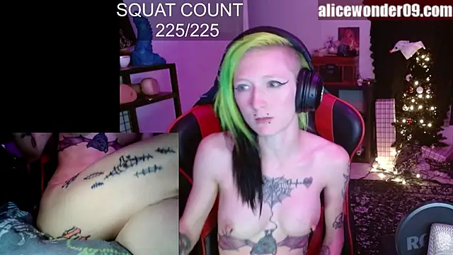 alicewonder09 webcam