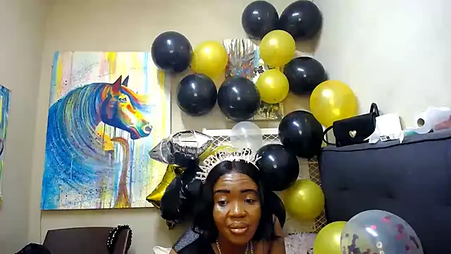 SexyDynamitexxx webcam