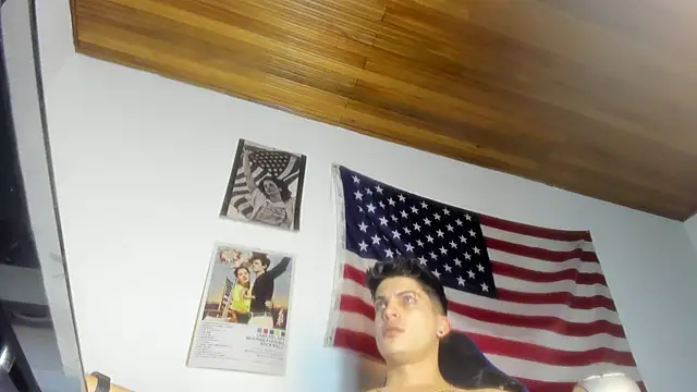 charlie_hotxxx webcam